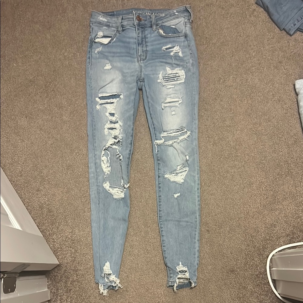 American Eagle Outfitters Light Blue Distressed Skinny Jeans